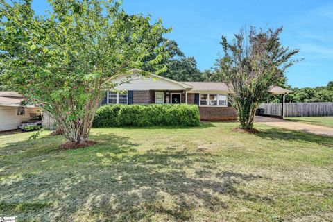211 Uneeda Drive sold home in Sherman Park, Greenville, SC