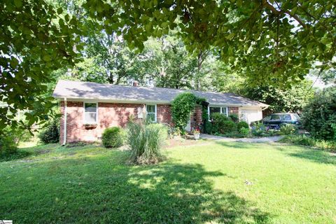 102 Coral Drive sold home in Coral Ridge, Taylors, SC