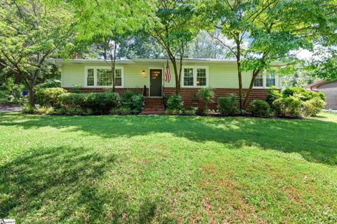 10 Wildwood Road sold home in Woodlands, Greenville, SC