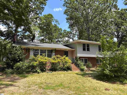 12 Windemere Drive sold home in Cherokee Forest, Greenville, SC