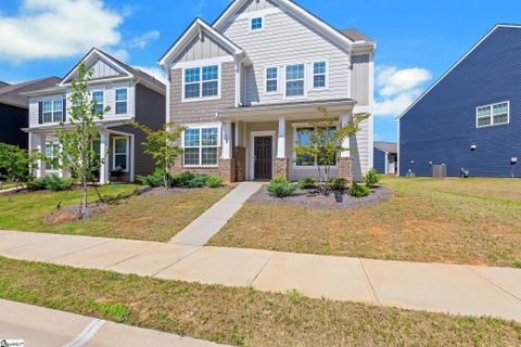 124 Fennec Drive sold home in Fox Tail Cottages, Fountain Inn, SC