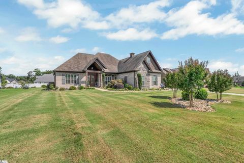 498 Double Bridge Road sold home in Monreve Village, Boiling Springs, SC