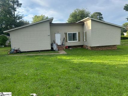 307 Westchester Road sold home in Whispering Pines, Easley, SC