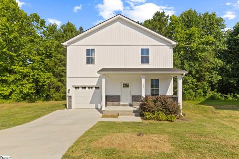 653 Duncan Station Drive sold home in Duncan Station, Duncan, SC
