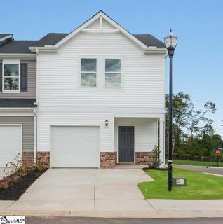 302 Hampton George Court sold home in Valentine Townes, Greer, SC