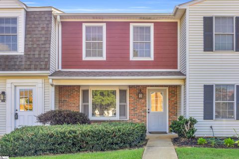 121 Shady Tree Drive sold home in Jamestowne I, Taylors, SC