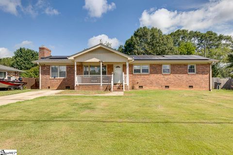 422 Rangeview Circle sold home in White Horse Heights, Greenville, SC