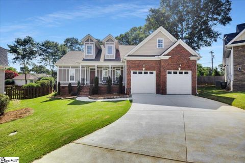 11 Manorwood Court sold home in Lennox Lake, Simpsonville, SC