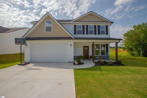 205 Legacy Lane