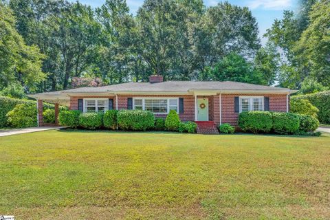 70 Lake Forest Drive sold home in Stone Lake, Greenville, SC