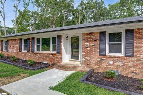 127 Wilbon Circle active home in Forest Park, Simpsonville, SC