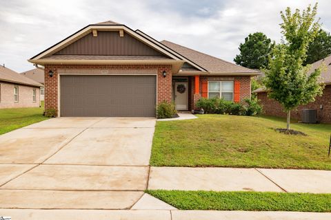 103 Cypress Hollow Trail