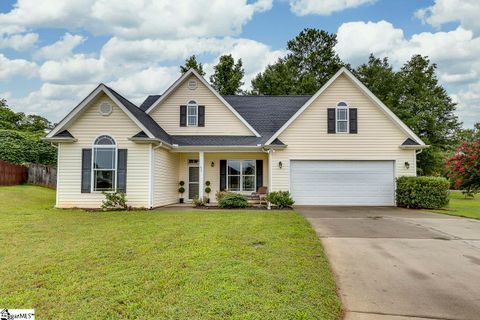 7 Cabrini Court sold home in Park Ridge, Simpsonville, SC