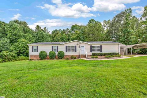 102 Horseback Way sold home in Mountain Crest, Travelers Rest, SC