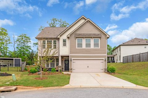 204 Lambert Court sold home in Longleaf, Simpsonville, SC