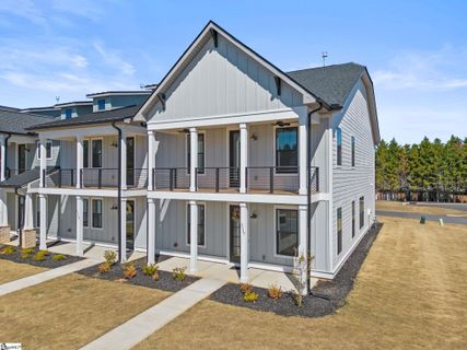 1117 Syrah Lane pending home in Townes At Squires Pointe, Duncan, SC