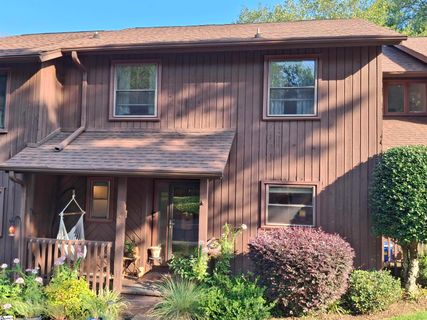 4 Creekside Way