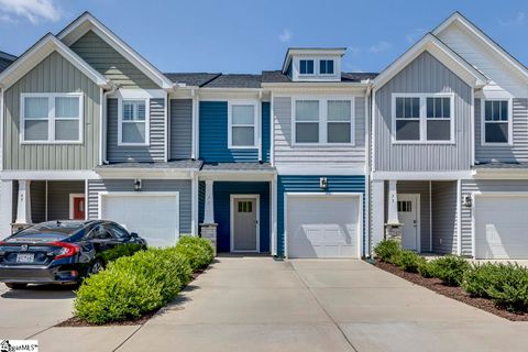 71 Mardale Lane