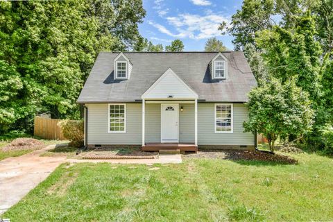 138 Ashdown Drive