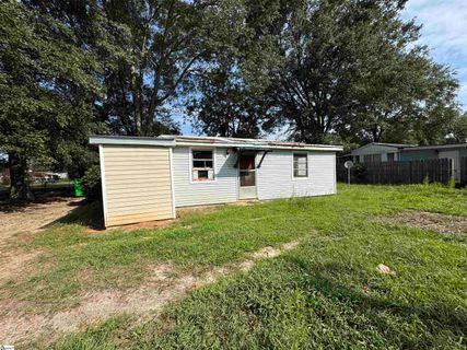 6 Brentwood Circle sold home in Lynndale, Greenville, SC