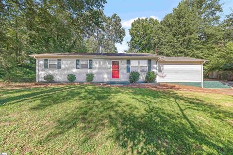 520 Churchill Circle sold home in Augusta Acres, Greenville, SC