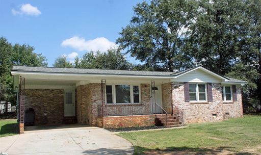 105 Vale Street sold home in White Horse Heights, Greenville, SC