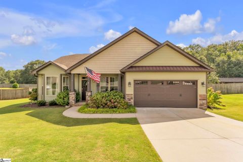 5 Kingsfield Place sold home in Kingsfield, Piedmont, SC