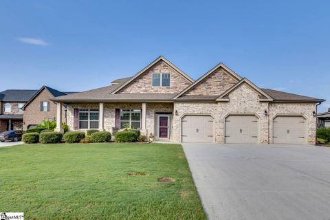 604 Rose Arbor Lane sold home in Kings Crossing, Simpsonville, SC