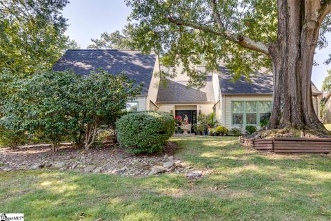 221 Saratoga Drive