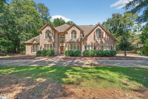228 Indian Wells Drive active home in Carolina Country Club, Spartanburg, SC
