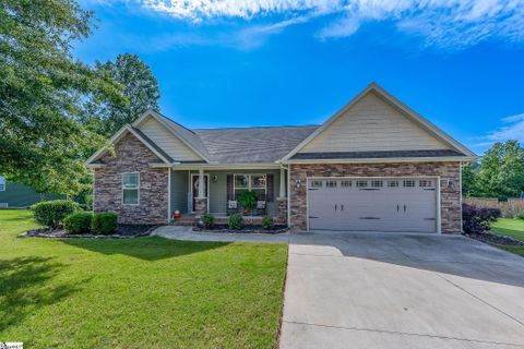 47 Jaden Court sold home in Castle Rock, Greer, SC