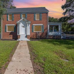 1110 Hayne Street