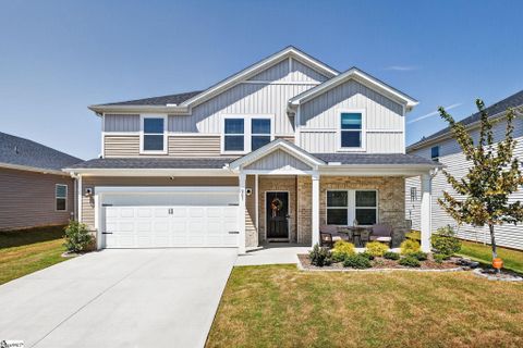 207 Allenby Lane