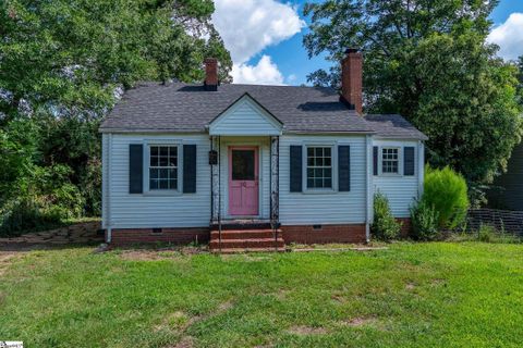 10 W Wilburn Avenue sold home in Westview, Greenville, SC