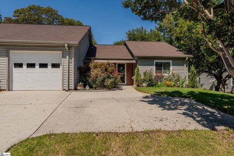 118 N Woodgreen Way