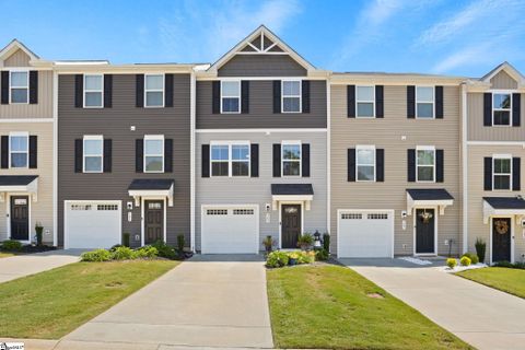 105 Sproles Lane sold home in Edgewood Townes, Easley, SC