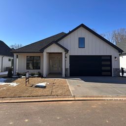 412 Fielder Way