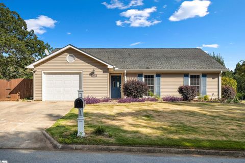 303 Latrobe Drive sold home in Chatham Woods, Simpsonville, SC