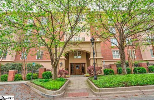 400 N Main Street Unit 204 sold home in 400 North Main, Greenville, SC