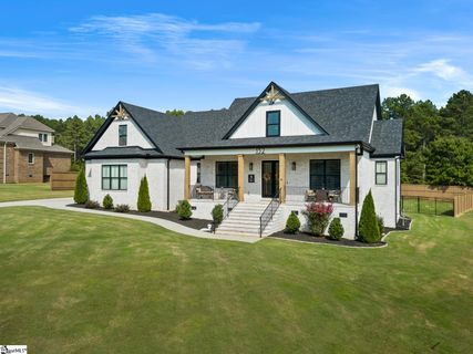 152 Jericho Circle sold home in The Oaks At Mountain View, Williamston, SC