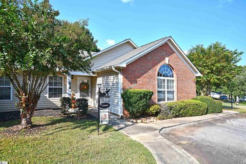 104B Reef Court sold home in Magnolia Reef, Easley, SC