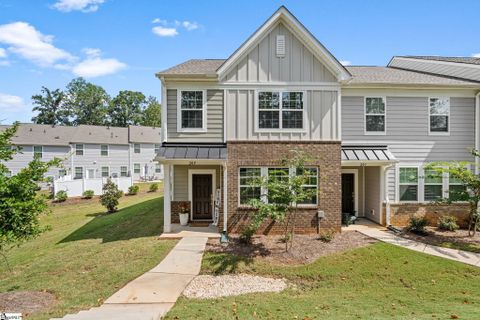 209 Stammer Lane sold home in Wethington Place, Travelers Rest, SC