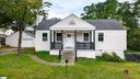 190 Skyuka Street sold home in Drayton, SC
