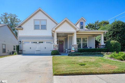 2 Ravencrest Court