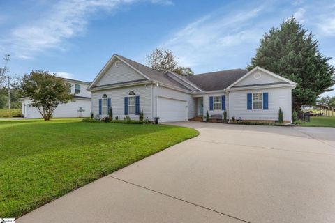 157 Lemon Creek Drive sold home in River Plantation, Lyman, SC