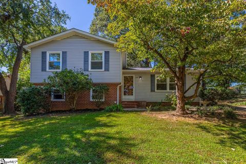 104 Chuckwood Drive