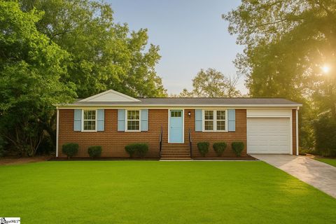 121 Cashmere Drive