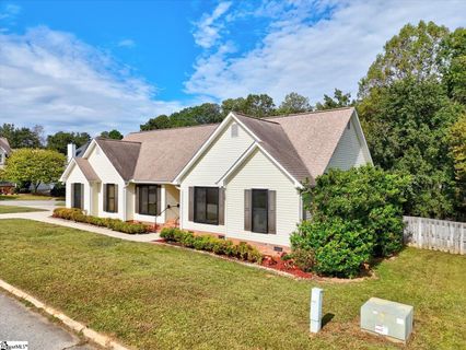6 W Fairgate Court sold home in Martins Grove 2, Simpsonville, SC