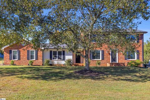 225 Stonegate Court sold home in Timbrooke, Easley, SC