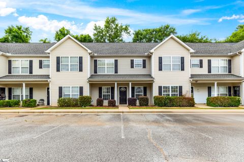 46 Ridgestone Circle sold home in Summer Stone Townes, Mauldin, SC